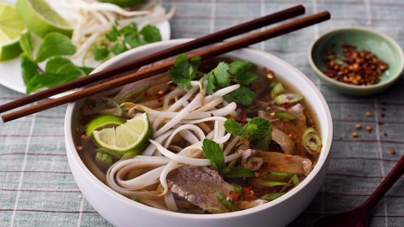 An Lien 3 Bat Pho Voi Cong Thuc Nau Pho Nay 202201261419401397